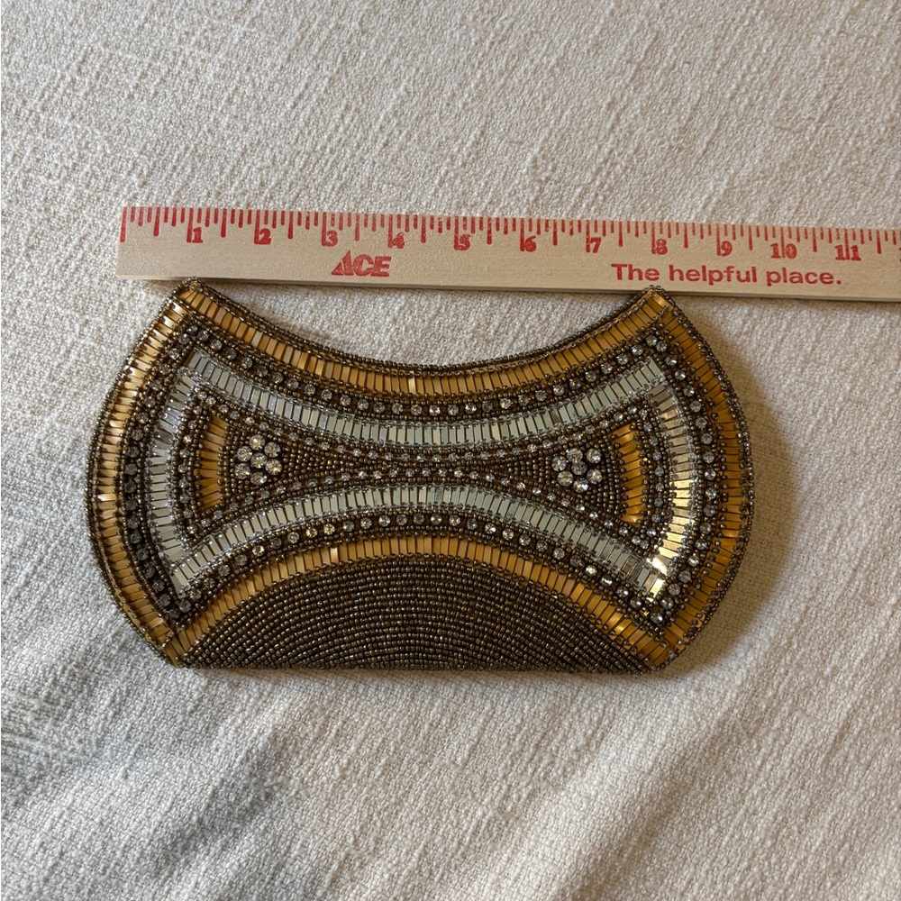 Vintage Small Handheld Elegant Beaded Clutch Purse or Handbag in Gold and Silver - Picture 6 of 7